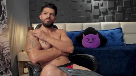 Dann saenz online show from January 2025 09:53:02 PM