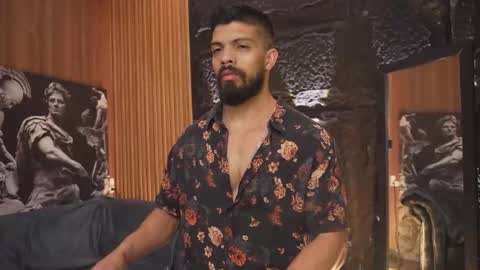 Snapshot of dann_saenz chatting on October 2025 11:53:02 AM Dann saenz online show from October 2025 11:53:02 AM