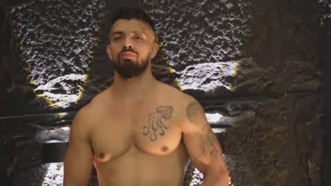 Snapshot of dann_saenz chatting on October 2025 10:08:01 PM Dann saenz online show from October 2025 10:08:01 PM