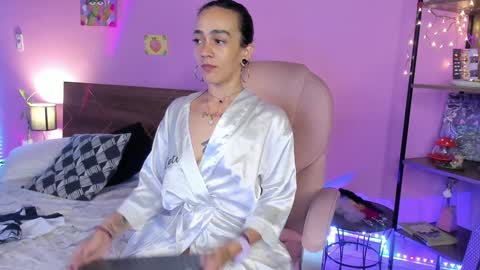 Dannacastle online show from February 2025 08:00:02 AM