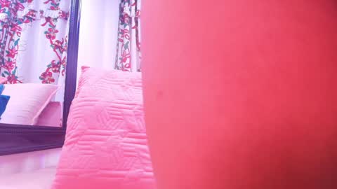 Snapshot of dannaberlin chatting on December 2024 07:27:02 PM Danna Berlin online show from December 2024 07:27:02 PM
