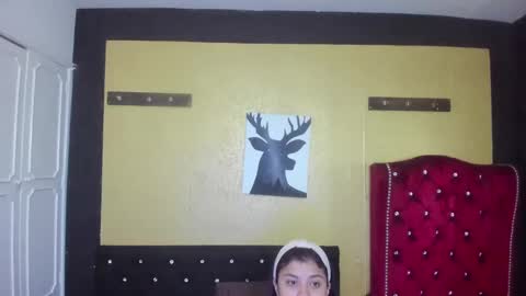 Danna Garza online show from March 2025 04:19:01 AM