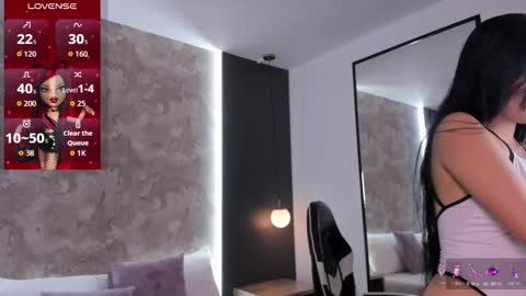 Snapshot of danne_bratz_ chatting on October 2025 03:35:02 PM D A N N A online show from October 2025 03:35:02 PM