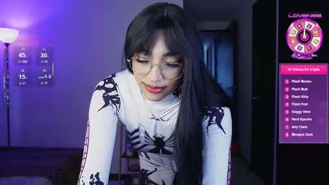    online show from October 2025 08:17:02 PM