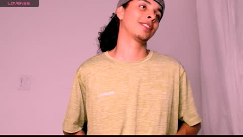 Danny online show from October 2025 01:08:02 AM