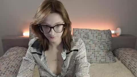 danny and ellen online show from November 2025 05:03:02 PM