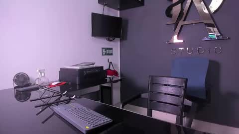 danny_and_lara online show from September 2025 02:11:02 PM