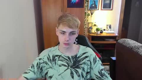 Daniel online show from September 2025 08:31:01 PM