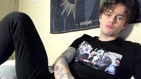 Snapshot of danny_love01 chatting on December 2024 08:16:01 PM danny online show from December 2024 08:16:01 PM