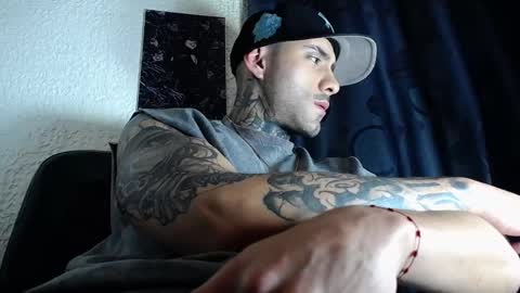 Snapshot of dante_d_angelo_ chatting on November 2025 11:04:02 PM dante_d_angelo_ online show from November 2025 11:04:02 PM