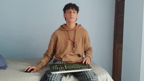 Snapshot of dante_lord chatting on October 2025 03:34:04 PM Dante online show from October 2025 03:34:04 PM