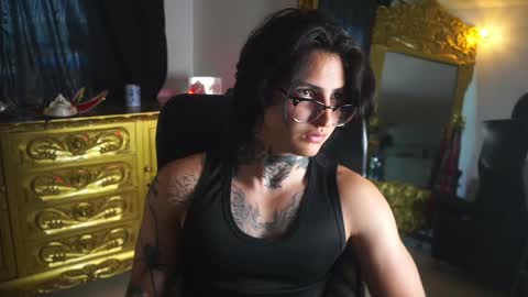 Snapshot of dantecoppolaa chatting on January 2025 03:40:01 PM Dante coppola online show from January 2025 03:40:01 PM
