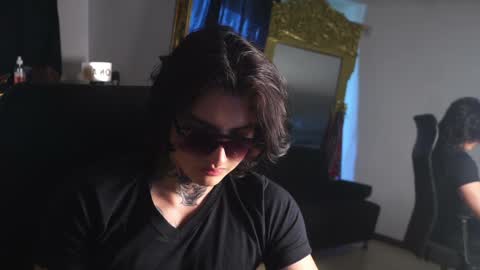 Snapshot of dantecoppolaa chatting on February 2025 03:18:01 PM Dante coppola online show from February 2025 03:18:01 PM