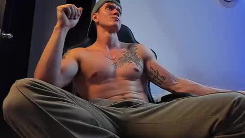 Snapshot of dantecummingss chatting on November 2025 11:26:02 PM Dante online show from November 2025 11:26:02 PM