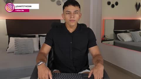 Snapshot of danteestone chatting on October 2025 08:38:02 PM Dante online show from October 2025 08:38:02 PM