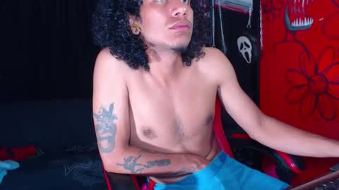 Snapshot of dantehellsingx chatting on October 2025 01:42:02 AM dantehellsingx online show from October 2025 01:42:02 AM