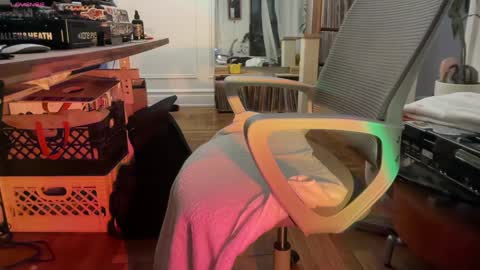 Dante online show from January 2025 05:47:02 AM