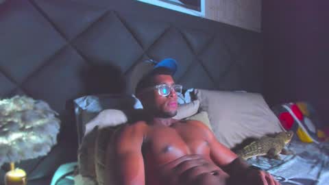 Snapshot of dany_dryy chatting on November 2025 09:00:02 AM Dany online show from November 2025 09:00:02 AM