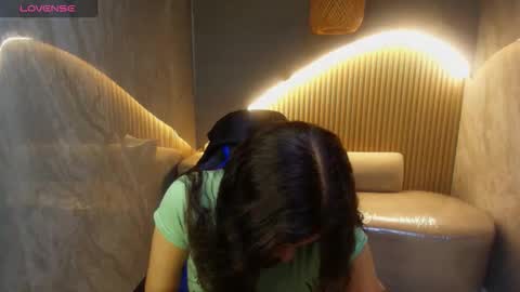 Dany online show from October 2025 12:59:02 PM