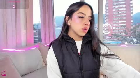 daphne_chers online show from September 2025 08:46:01 PM