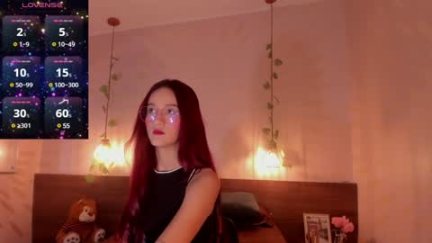 Daphne online show from December 2024 11:37:02 AM