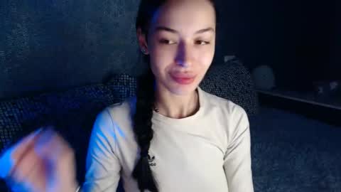 Snapshot of daphne_darkthorn chatting on November 2025 02:27:01 PM Daphne Darkthorn online show from November 2025 02:27:01 PM