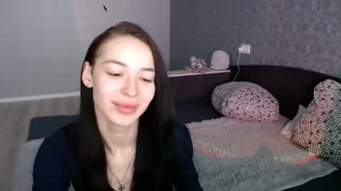 Snapshot of daphne_darkthorn chatting on November 2025 10:10:02 AM Daphne Darkthorn online show from November 2025 10:10:02 AM