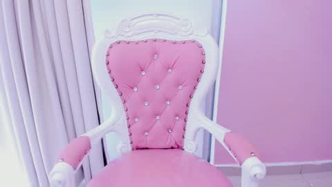 Snapshot of daphne_fox_ chatting on January 2025 03:03:01 PM Daphne online show from January 2025 03:03:01 PM