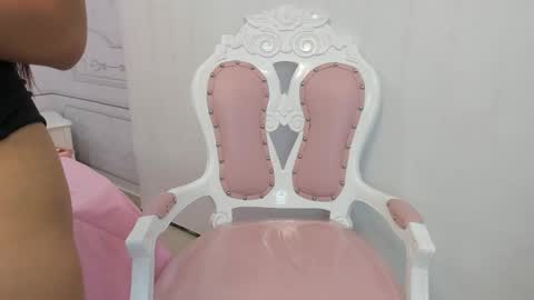 Snapshot of daphne_fox_ chatting on March 2025 05:57:01 AM Daphne online show from March 2025 05:57:01 AM