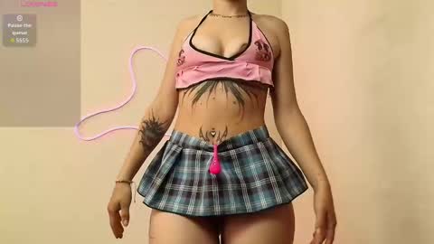 Snapshot of daphnepurple chatting on October 2025 02:13:02 PM DAPHNE online show from October 2025 02:13:02 PM