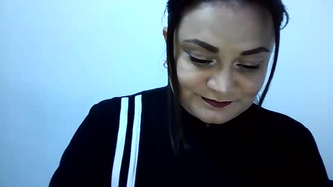 dapnne online show from October 2025 07:58:02 PM