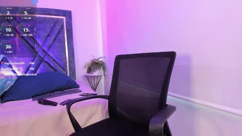 Snapshot of dapnne_ chatting on March 2025 03:20:02 PM Daphne online show from March 2025 03:20:02 PM