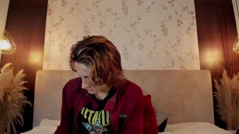 Darcy online show from September 2025 11:33:01 AM