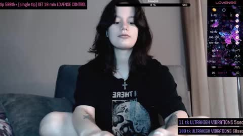 Snapshot of darcyie1ove chatting on October 2025 11:00:02 AM Darcy online show from October 2025 11:00:02 AM