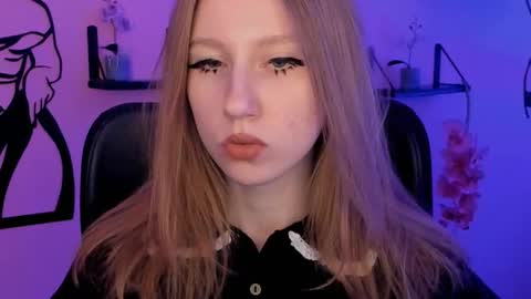 Snapshot of dariatate chatting on September 2025 08:57:01 AM Daria Tate online show from September 2025 08:57:01 AM