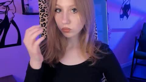 Snapshot of dariatate chatting on September 2025 11:34:01 AM Daria Tate online show from September 2025 11:34:01 AM