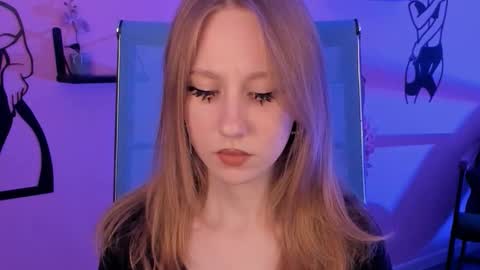 Snapshot of dariatate chatting on September 2025 02:41:01 PM Daria Tate online show from September 2025 02:41:01 PM