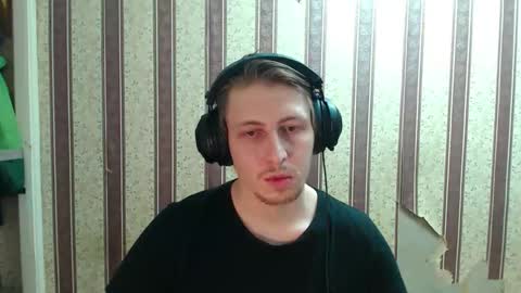 darienlarge online show from October 2025 06:27:02 PM