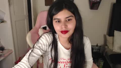 Moony online show from December 2024 12:36:01 AM