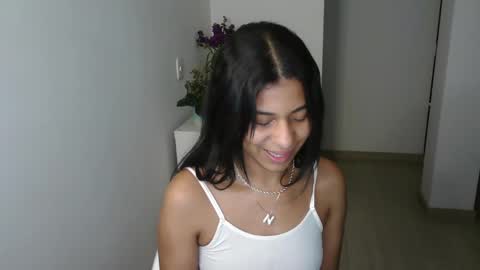 Sofia online show from February 2025 04:03:01 AM