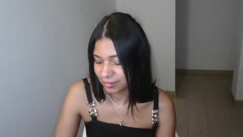 Sofia online show from February 2025 02:06:02 AM