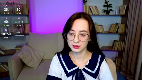 Lola online show from January 2025 09:35:01 AM