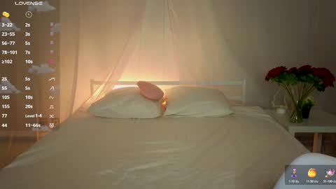 Snapshot of dark_lola_ chatting on November 2025 01:37:01 AM Lola online show from November 2025 01:37:01 AM