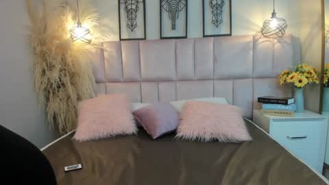 Snapshot of dark_nina_ chatting on October 2025 02:21:02 AM Nina online show from October 2025 02:21:02 AM