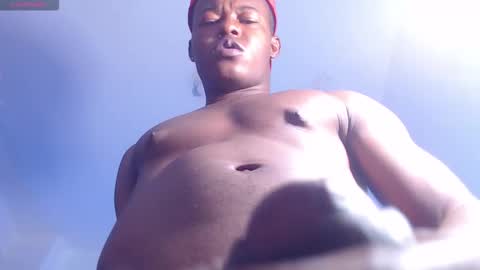 Chris  online show from October 2025 06:32:01 PM