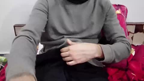 Snapshot of darkbud03 chatting on November 2025 09:14:01 PM just a guy online show from November 2025 09:14:01 PM