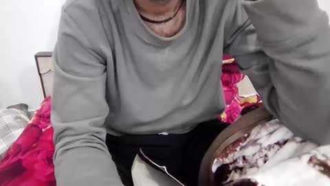 Snapshot of darkbud03 chatting on November 2025 07:35:01 PM just a guy online show from November 2025 07:35:01 PM