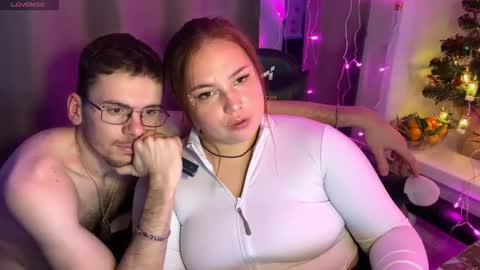 darkcharm1 online show from December 2025 04:22:01 PM