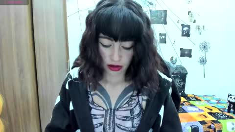 Hi Im Yuri  independent modelhelp me get my 111 hands upuwu online show from February 2025 07:17:02 PM