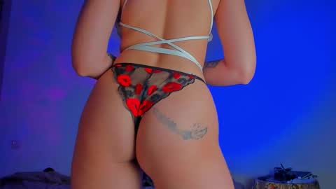 darklilixxx online show from September 2025 07:36:01 PM